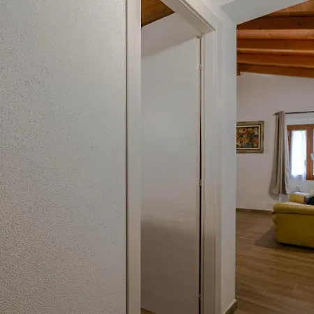 Maria Apartman *